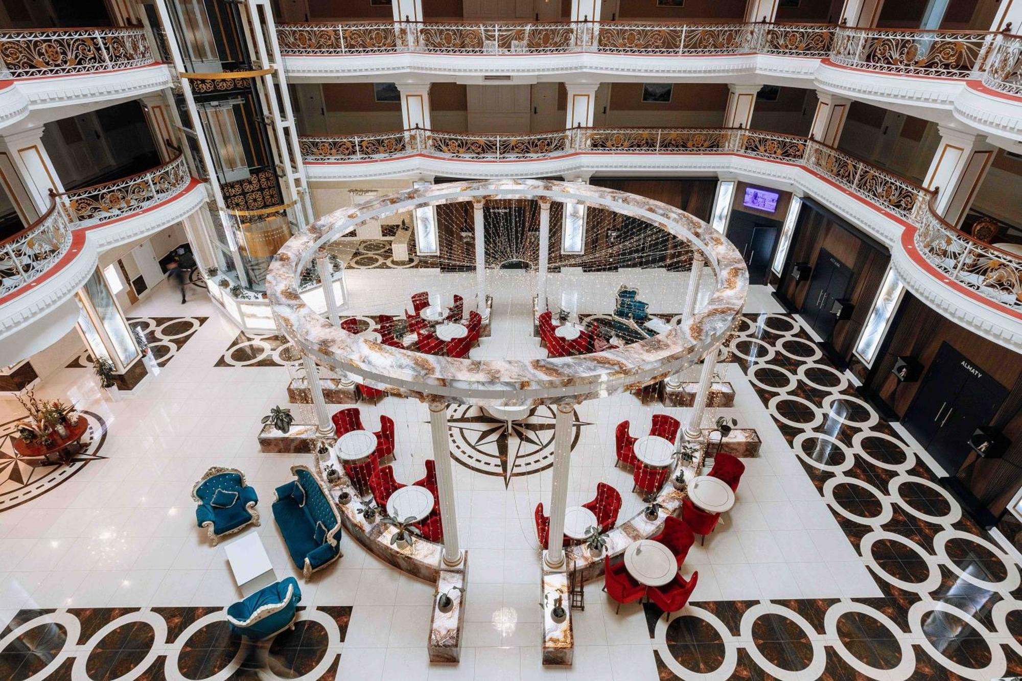 Ramada By Wyndham Shymkent Hotel Екстериор снимка